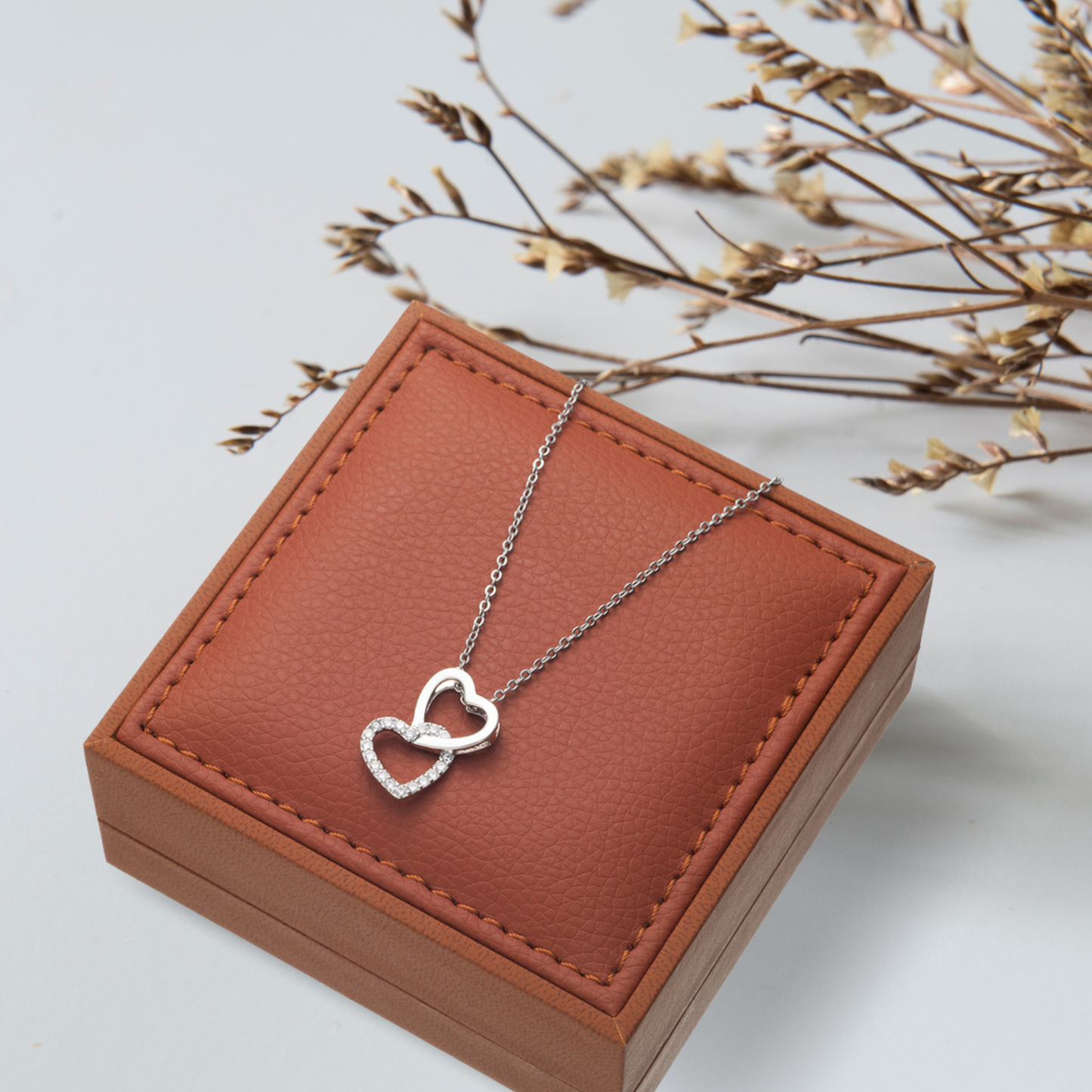 Endless Connection - Two Hearts Necklace